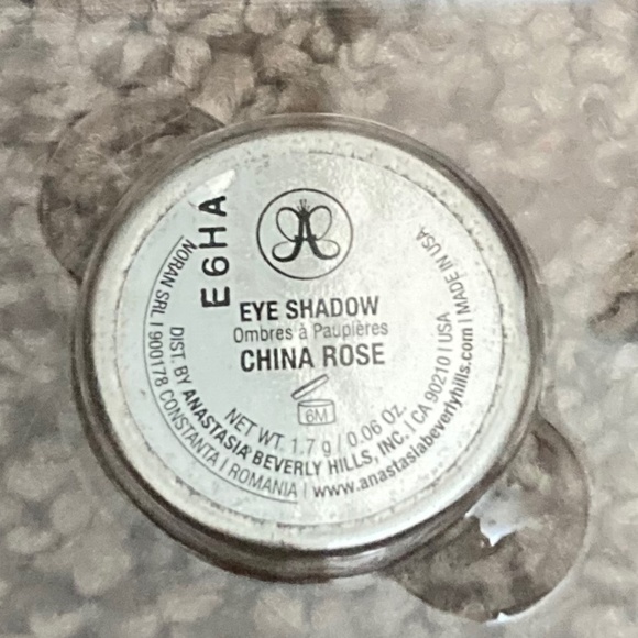 Anastasia Beverly Hills, Wander Beauty & Ciate - Bronze, Glow & Shimmer Bundle - Picture 3 of 11